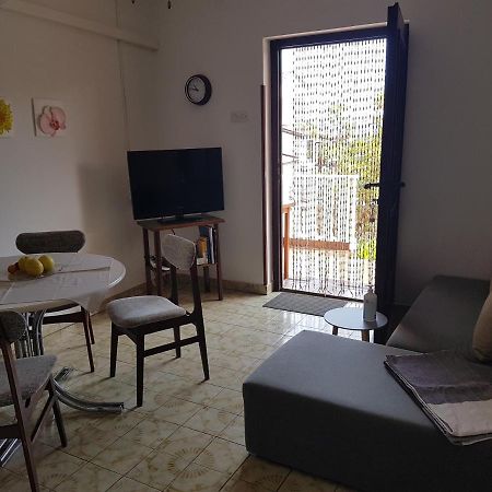Apartment Ute Mali Lošinj Eksteriør bilde