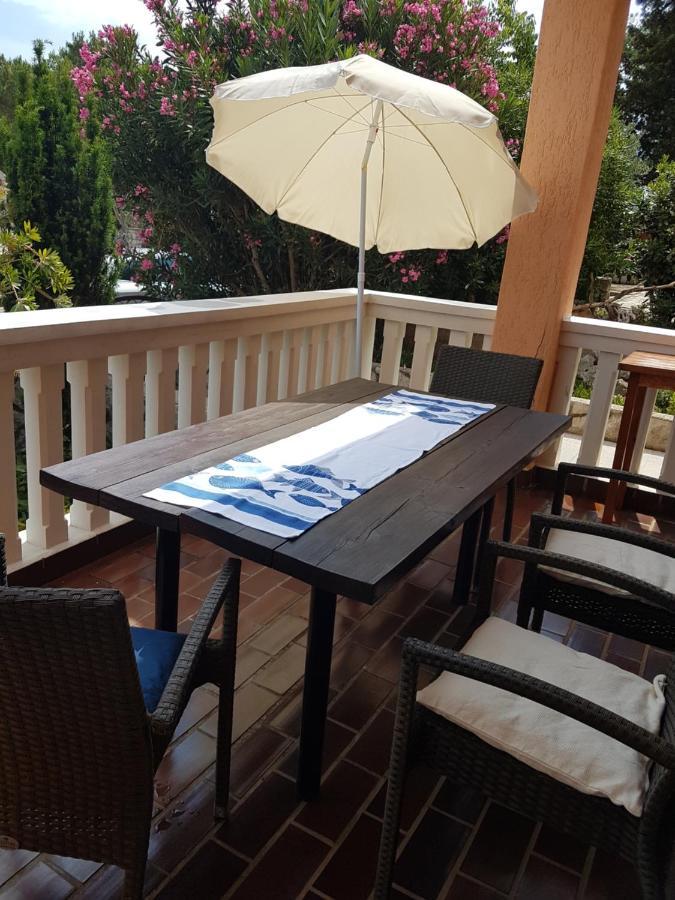 Apartment Ute Mali Lošinj Eksteriør bilde